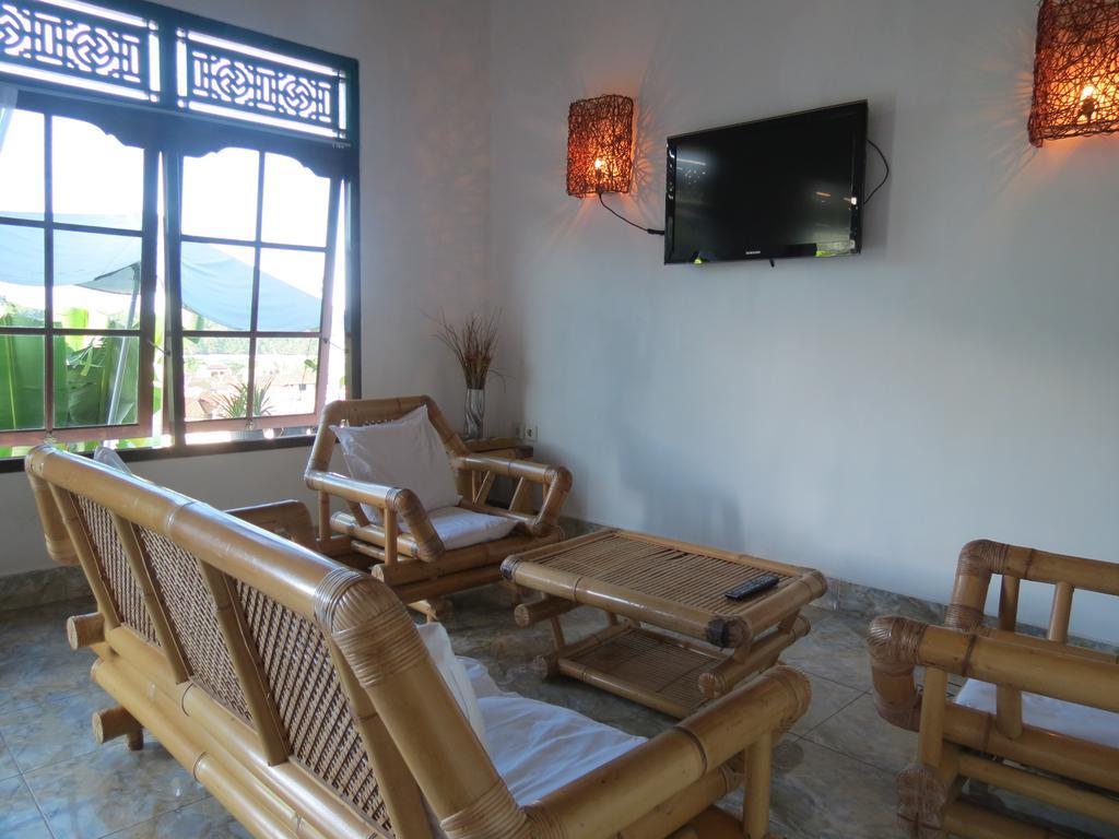 Lemon House Hostel Padangbai  Ngoại thất bức ảnh